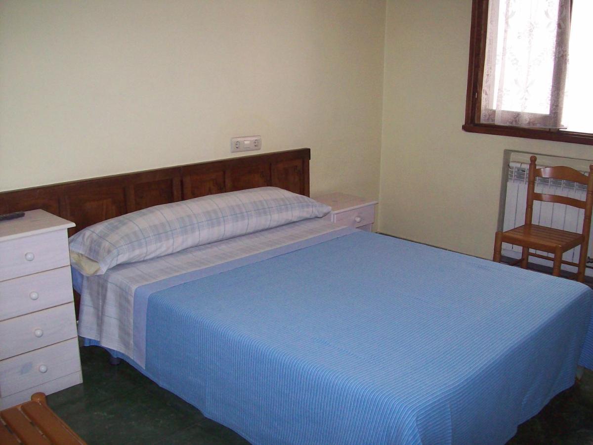 Pension Los Pinos Gijon Exterior photo